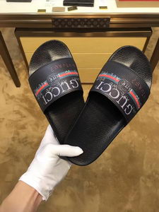 G*u*i slippers(aaa)-215