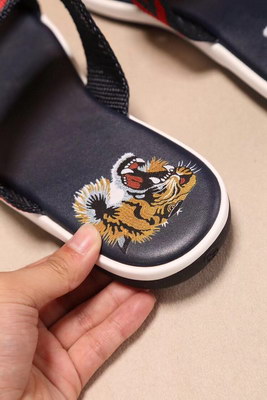 G*u*i slippers(aaaa)-009
