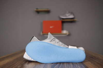 Nike Epic React Flyknit(AAA)-002
