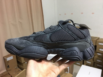 ad*s Y**zy 500(aaa)-003