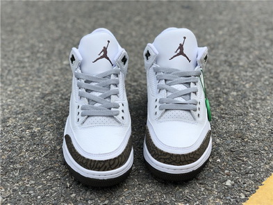Air Jordan 3 “Mocha