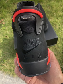 A J 6 “Black Infrared”