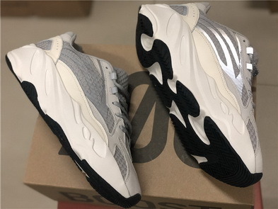 Authentic Adidas Yeezy 700 Boost White-003