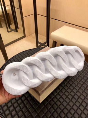 Versace Shoes(AAA)-109