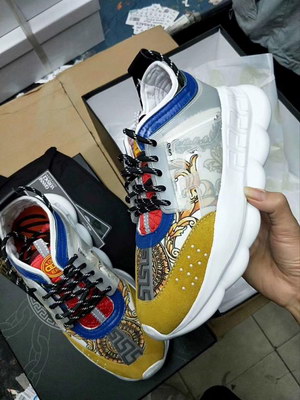 Versace Shoes(AAA)-105