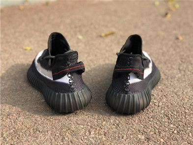 Authentic Adidas Yeezy 350 Boost V2-033
