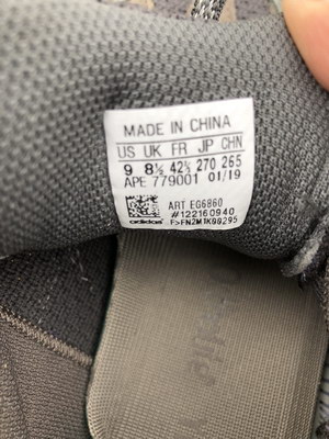 Authentic Adidas Yeezy 700 V2 Static Black-005