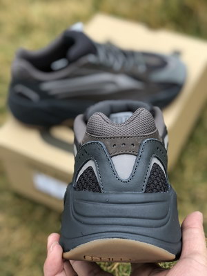 Authentic Adidas Yeezy 700 V2 Static Black-005