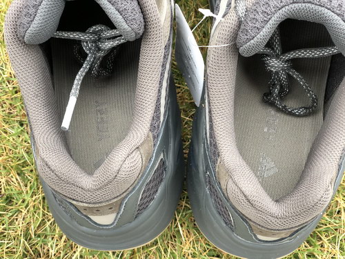 Authentic Adidas Yeezy 700 V2 Static Black-005