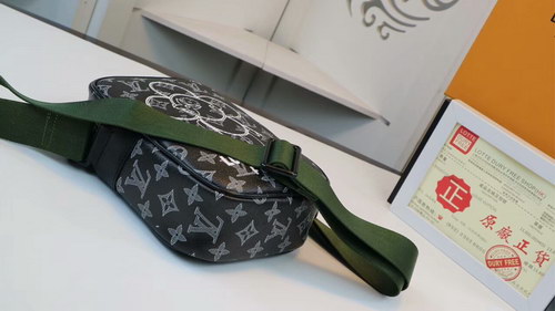 LV Handbags AAA(Men)-042