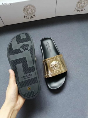 Versace Slippers Women(AAA)-016