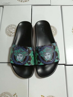 Versace Slippers Women(AAA)-024