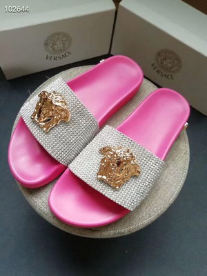 Versace Slippers Women(AAA)-026