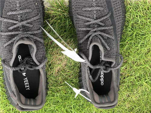 Authentic Yeezy 350 V2 Boost Black/Grey(correct version)