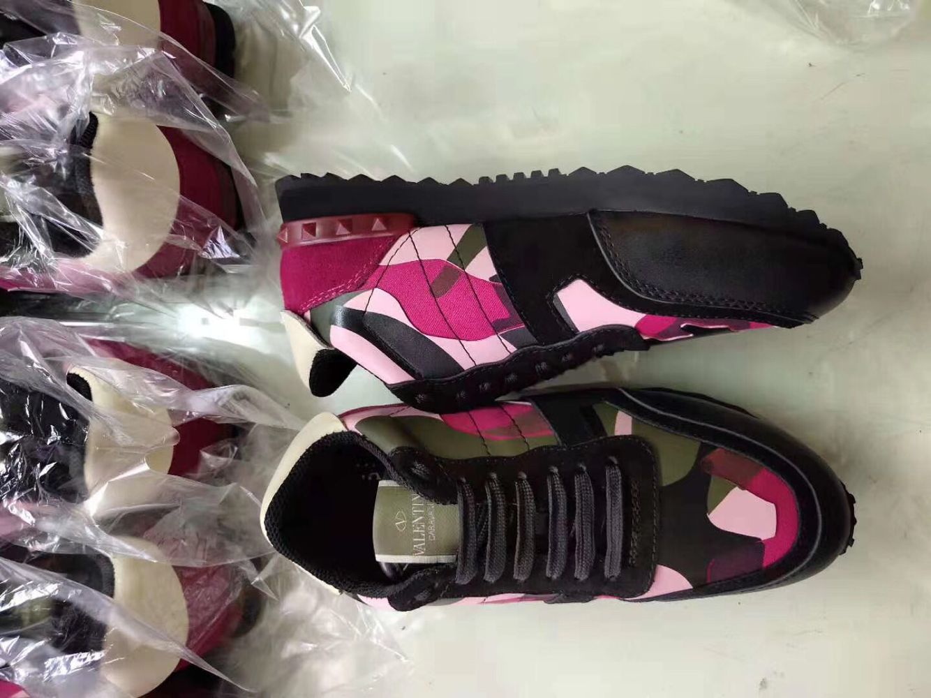 Valentino Shoes AAA(Women)-133