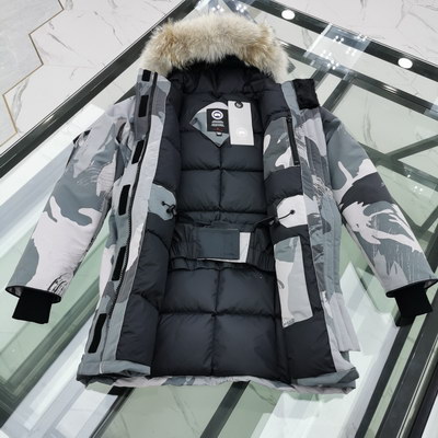 Canada Goose Coat(Women)-010