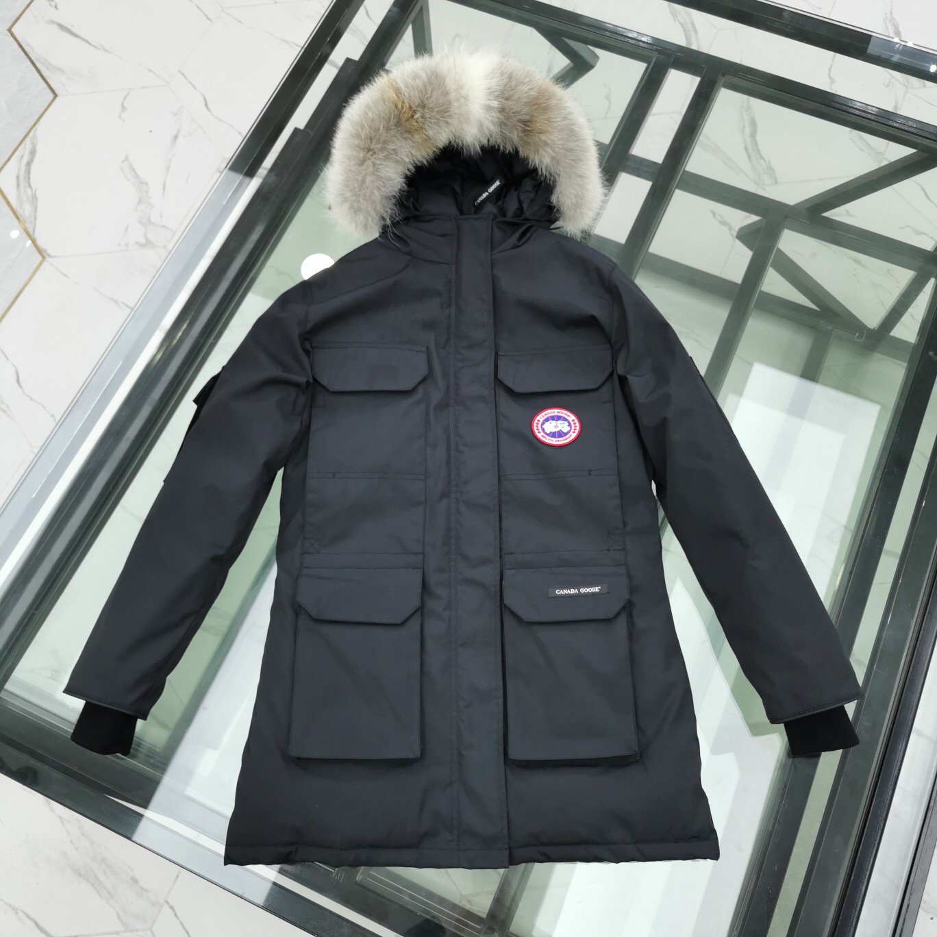 Canada Goose Coat(Women)-003