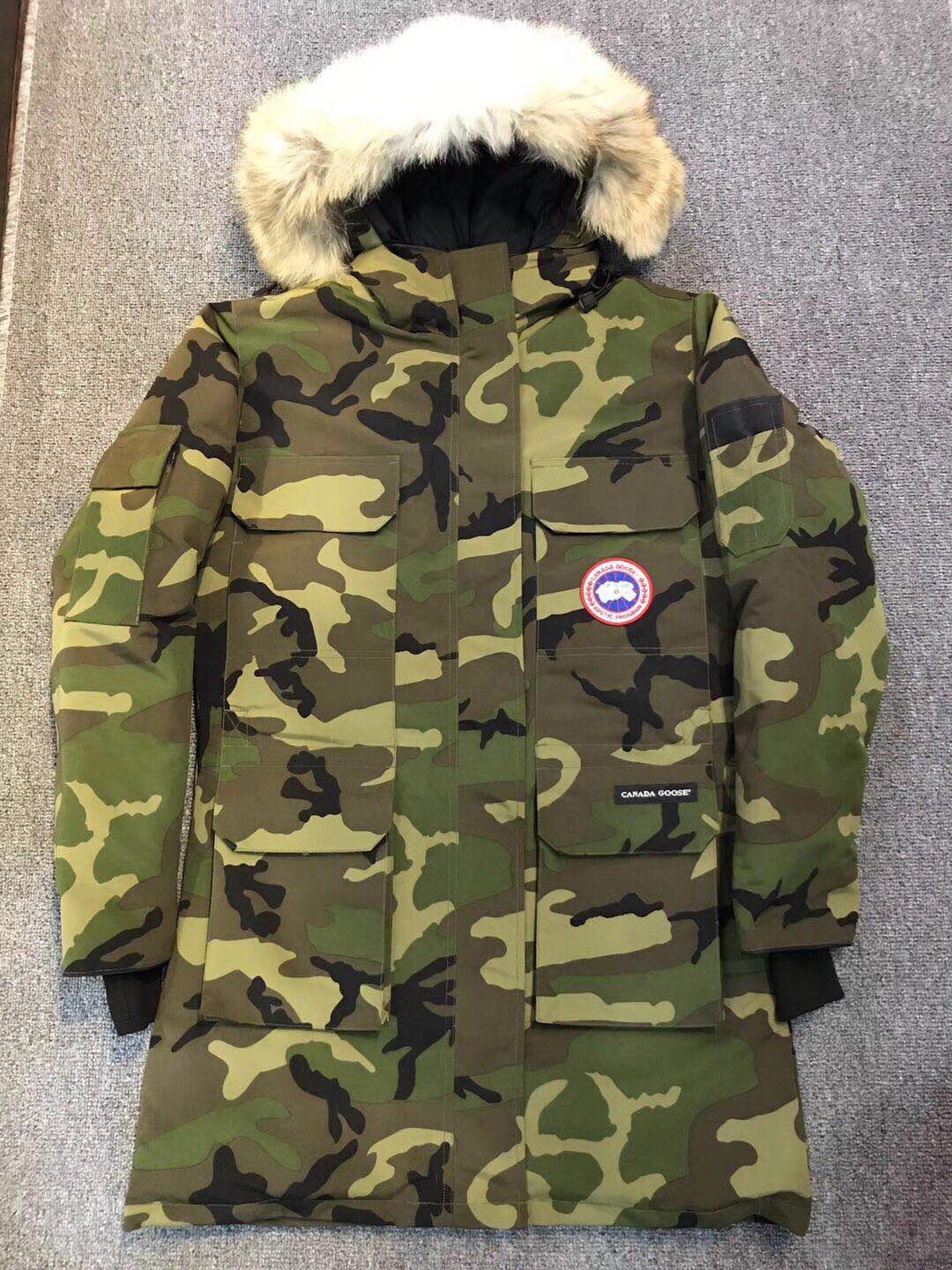 Canada Goose Coat(Women)-008