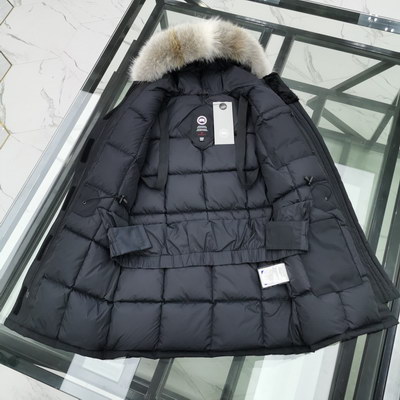 Canada Goose Coat(Women)-003
