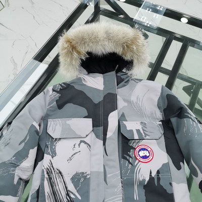 Canada Goose Coat(Women)-010