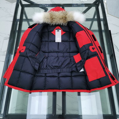 Canada Goose Coat-110
