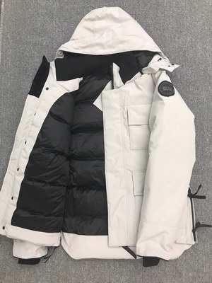 Canada Goose Coat-37-136
