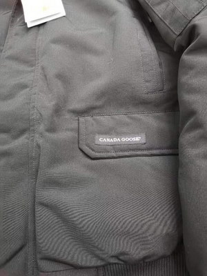 Canada Goose Coat-01-126