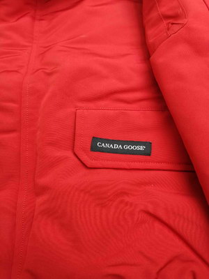 Can*a Go*e coat-01-124