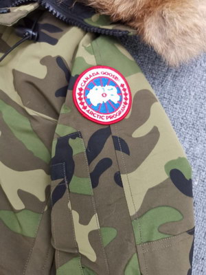 Canada Goose Coat-01-128