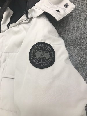 Canada Goose Coat-37-136