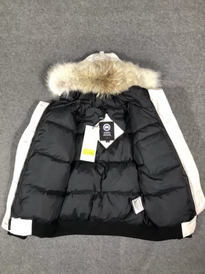 Canada Goose Coat(Women)-012