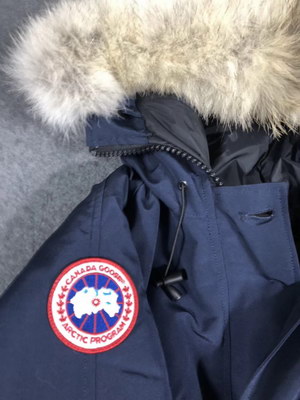 Canada Goose Coat(Women)-013