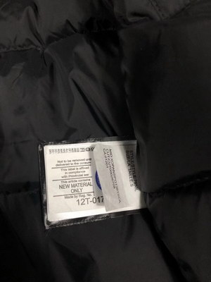 Canada Goose Coat(Women)-011