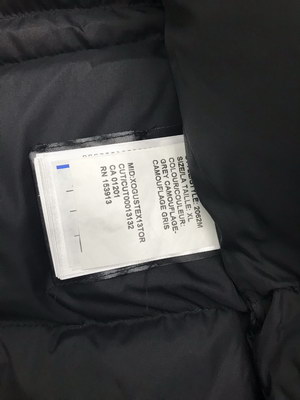 Can*a Go*e coat-13-167