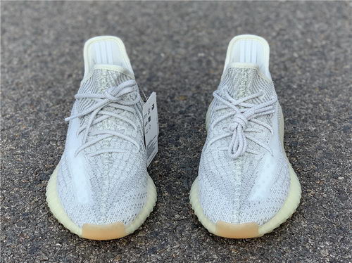 Authentic Adidas Yeezy 350 Tailgate-001
