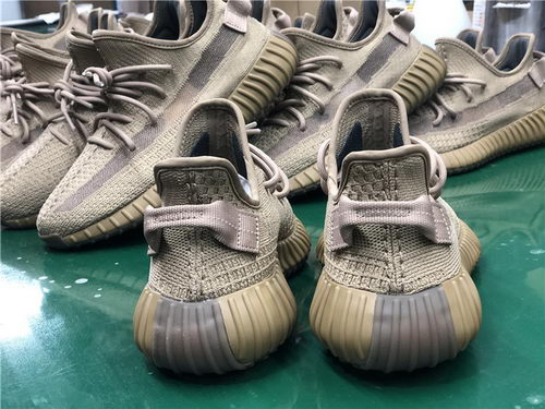 Authentic Adidas Yeezy 350 V2-016