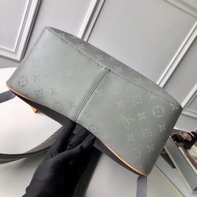 LV Backpack(AAAA)-026