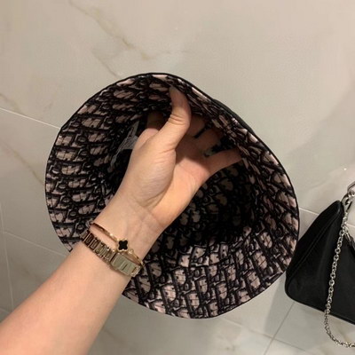 Dior Cap-004