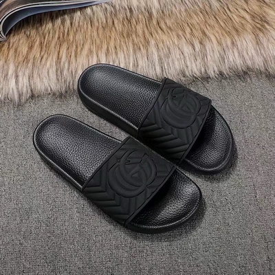G*u*i slippers(aaa)-411