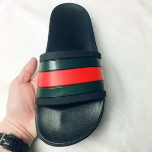 G*u*i slipper(aaa)-415