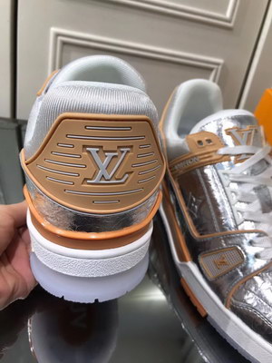 LV Shoes(AAAA)-711