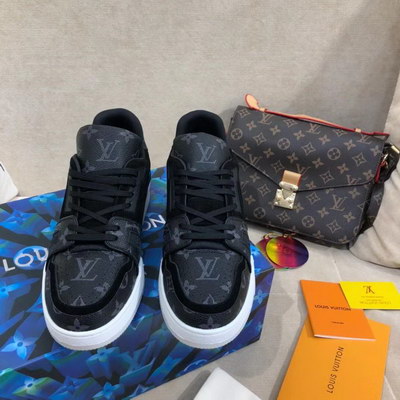 LV Shoes(AAAA)-717