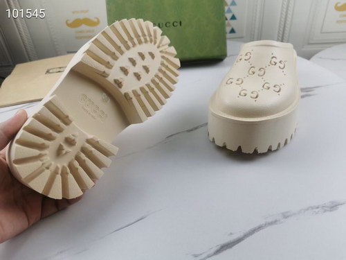 G*u*i slippers(aaa)-422