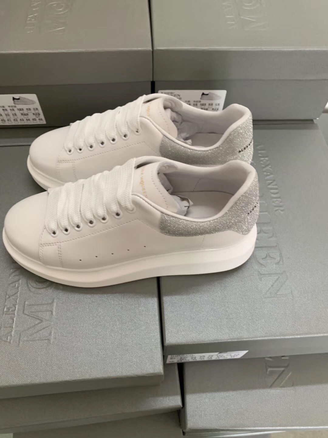 ale*d*r M*Q*en shoes(aaa)-109