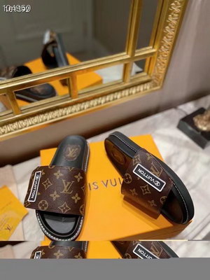 LV Slippers Women(AAA)-024