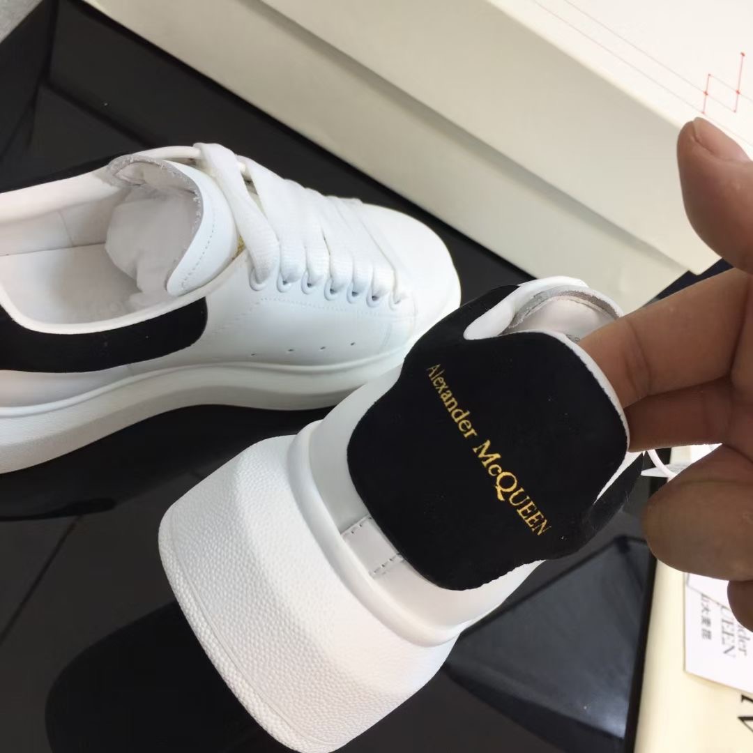 Alexander McQueen Shoes AAAA(Women)-146