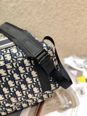 D*or backpack(aaaa)-006