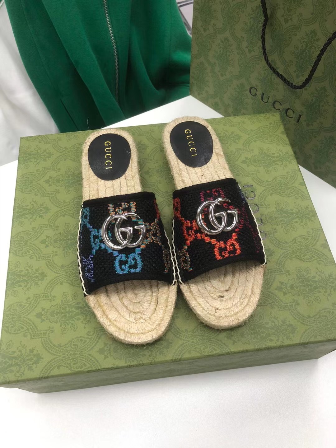 G*u*i slippers women(aaa)-110