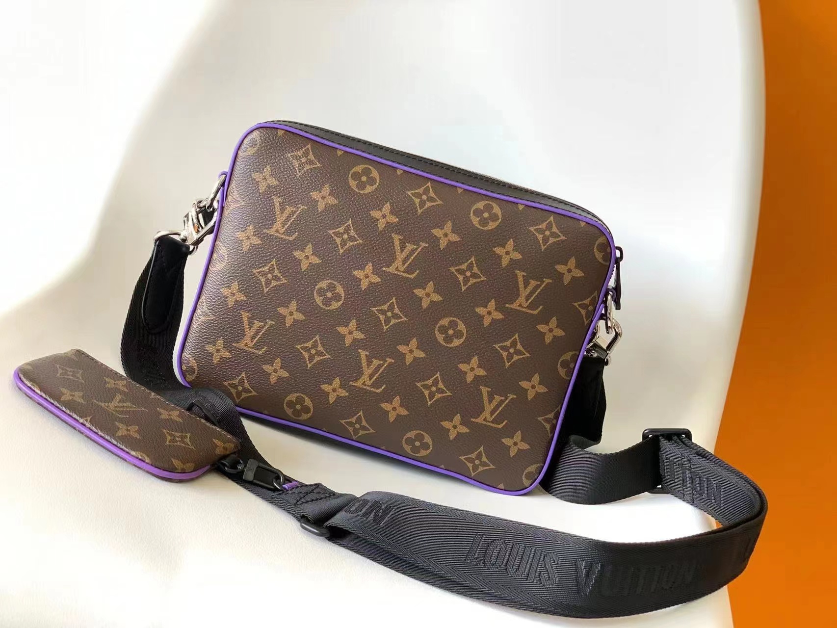 LV Handbags AAAA(Women)-139