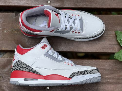 Air Jordan 3 OG “Fire Red”